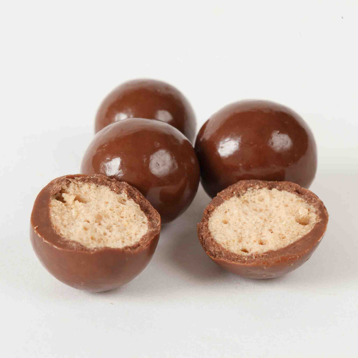 Malted Milk Balls NSA No Sugar Added Piece Closeup